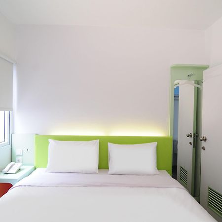 Swift Inn Aeropolis Airport Тангеранг Екстер'єр фото