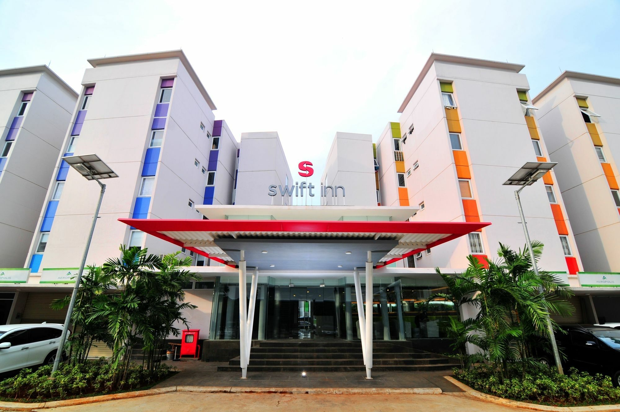 Swift Inn Aeropolis Airport Тангеранг Екстер'єр фото